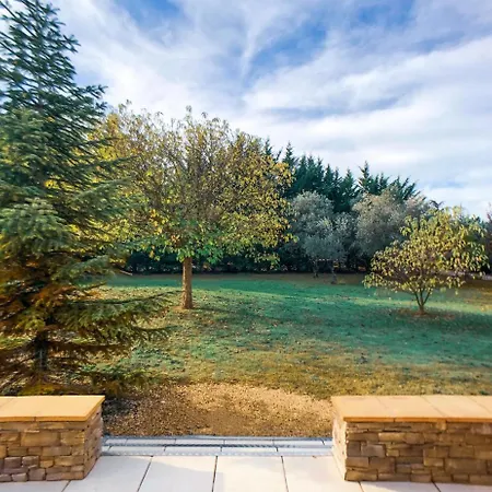 Villas De La Ferme Du Gros Noyer Malaucene Exterior photo